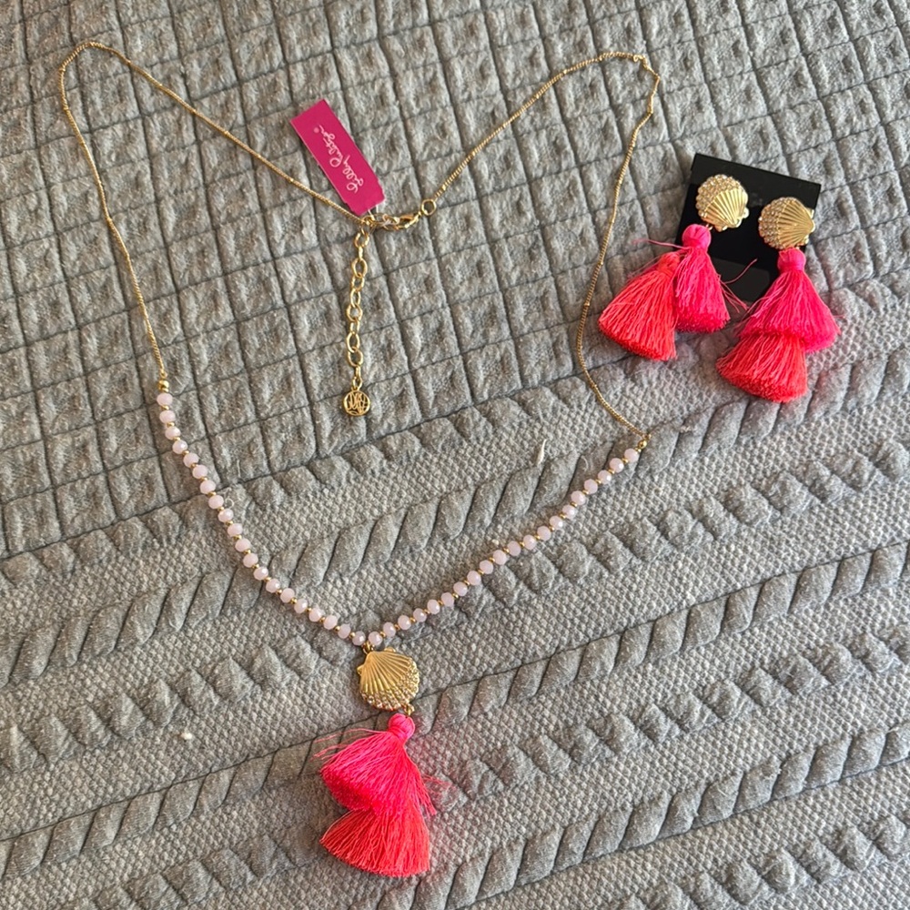 NWT Lilly Pulitzer Gold and Pink Tassel Necklace and Earring Set